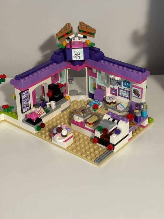 Klocki LEGO 41336 Artystyczna Kawiarnia Emmy