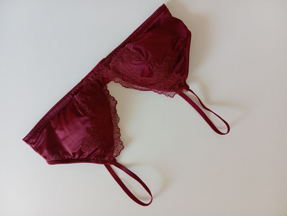 Stanik burgundowy z koronką 75B