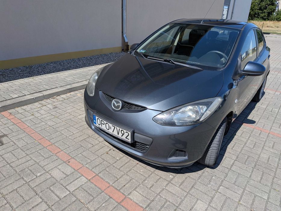 Mazda 2