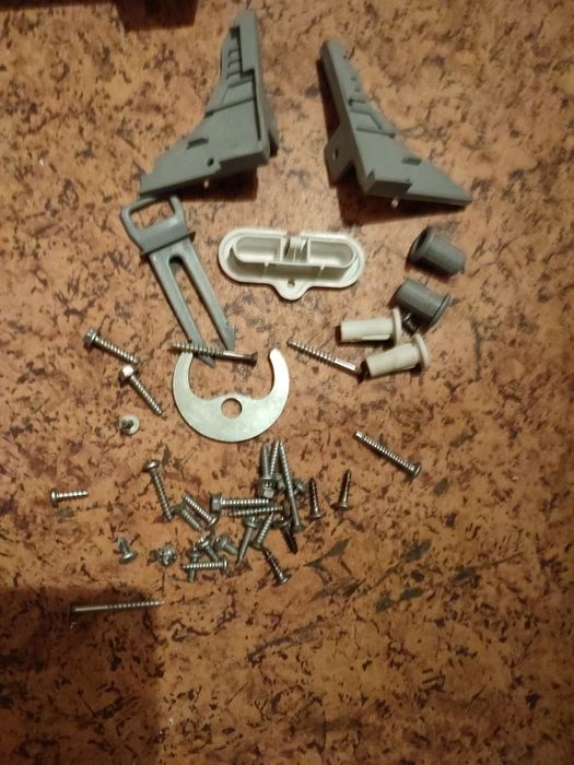 Kosz zmywarki do zabudowy Ariston Hotpoint LFT116A