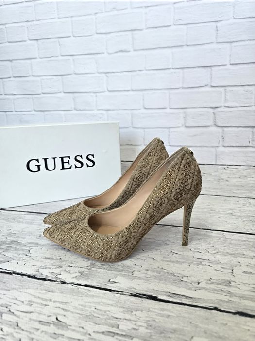 Guess buty r. 38