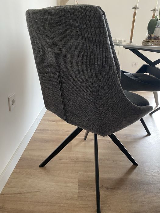 Vende-se conjunto de 4 cadeiras Moviflor