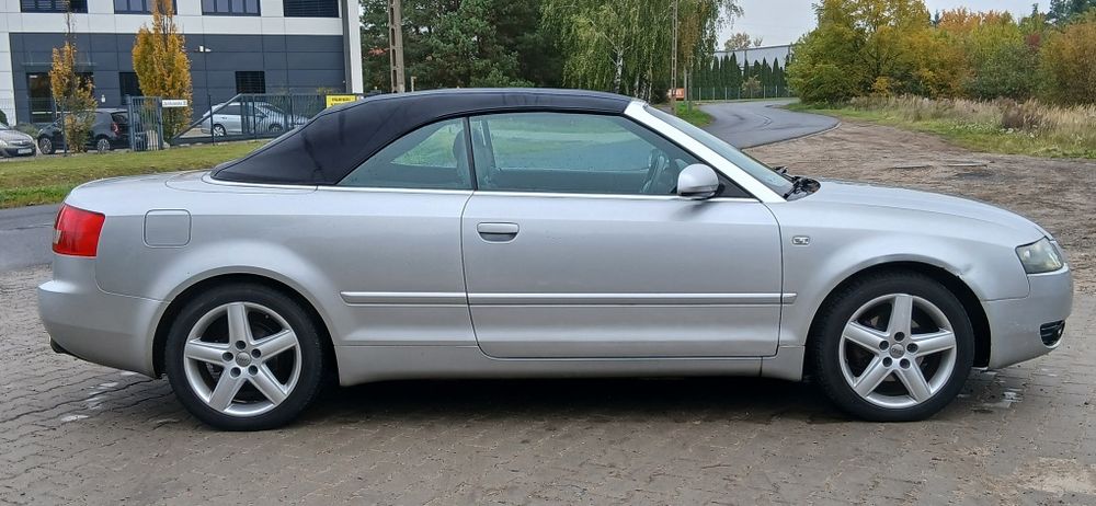 AUDI A4 2004r 1.8 T Cabrio Tanio