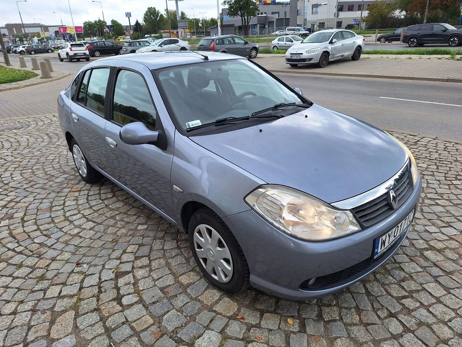 Renault Thalia Renault Thalia 2009