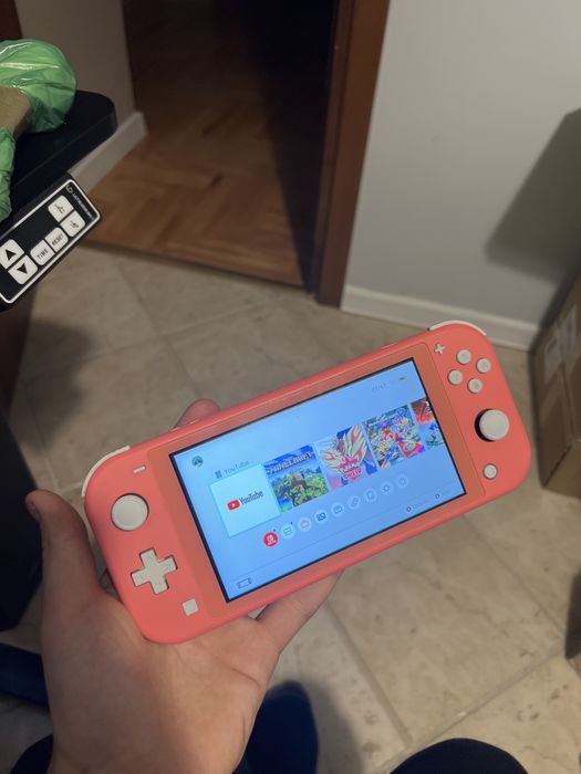 Nintendo Switch lite HDH-001 różowy