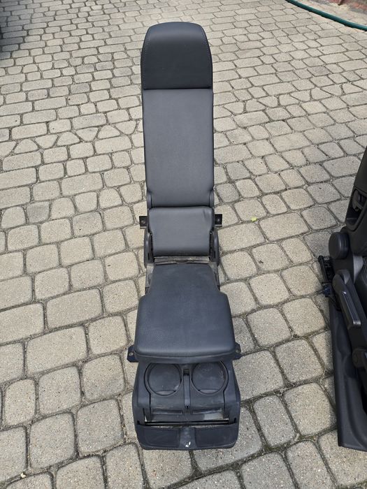 Sprzedam fotele i boczki Opel Signum