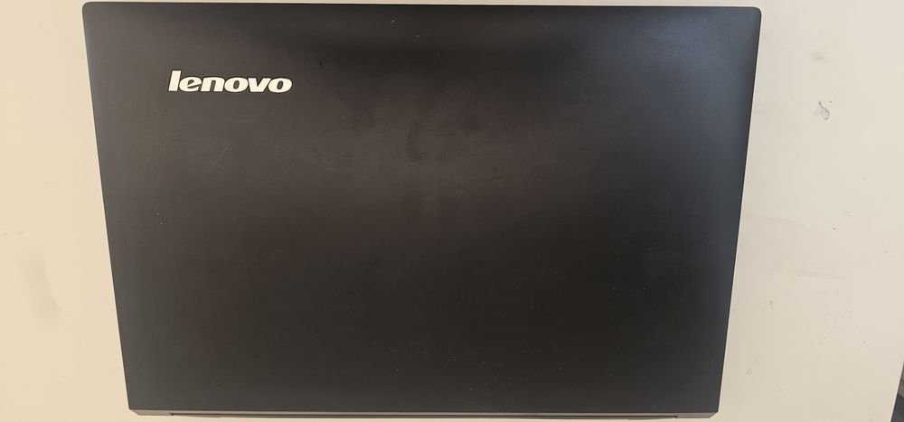 Portatil Lenovo usado