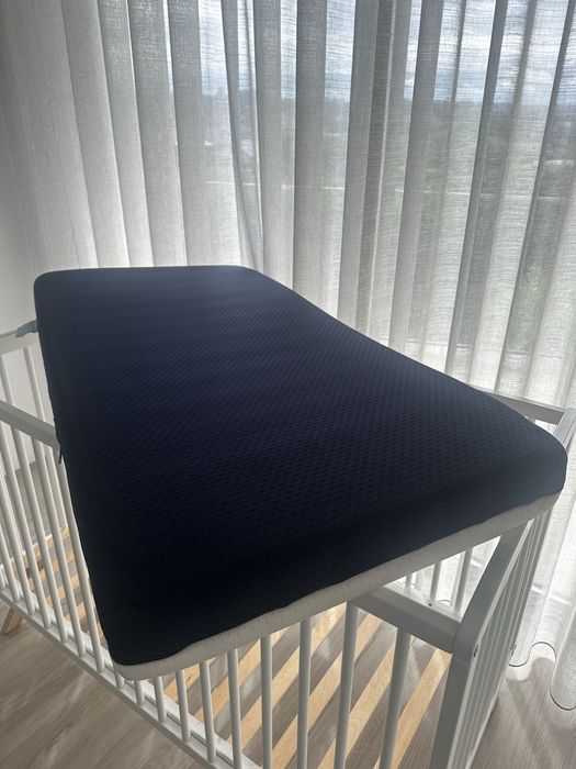 Berço de Bebé com colchão ergonomico