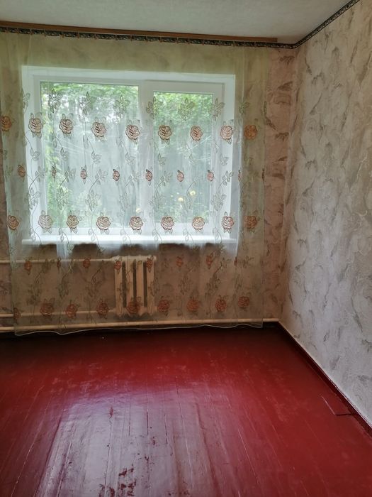 Продаж 2-х кімнат в гуртожитку