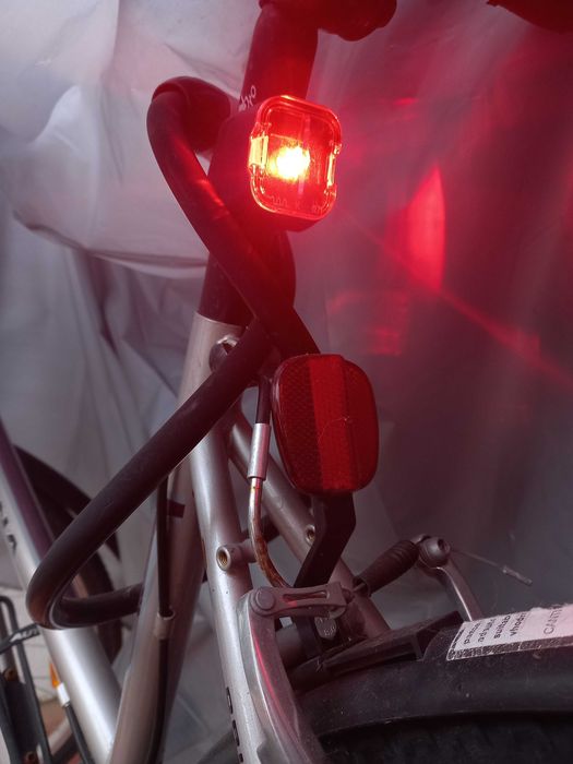 [URGENTE] Bicicleta com acessórios