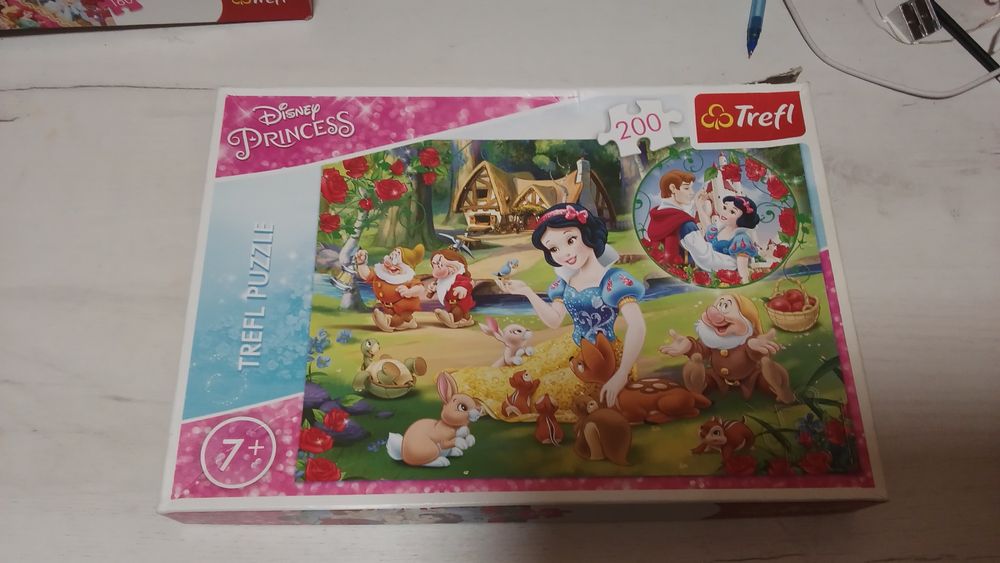 Пазли на 200,160шт