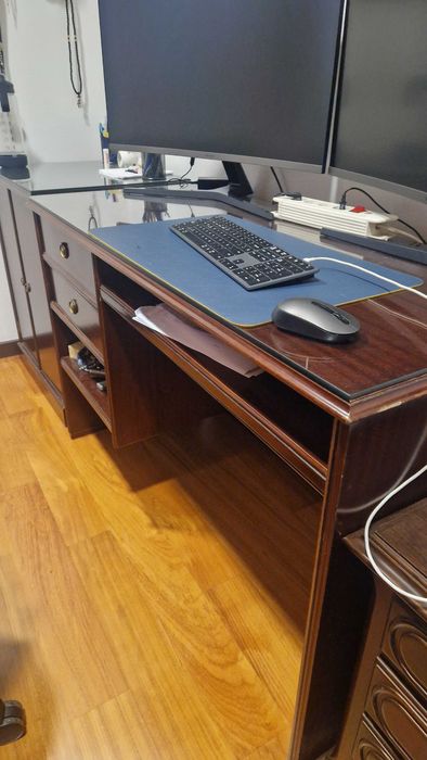 Office Secretary Desk