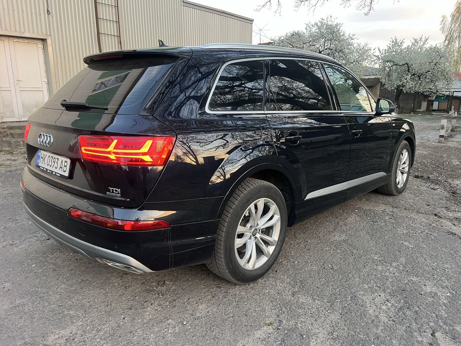 AUDI Q7 3.0 дизель європа