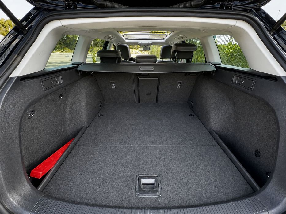 VW Golf Variant 2.0 TDI DSG Highline Full Extras