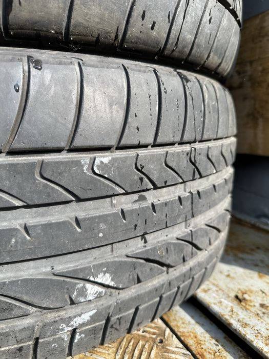 Bridgestone dueler h/p 305 40 r20