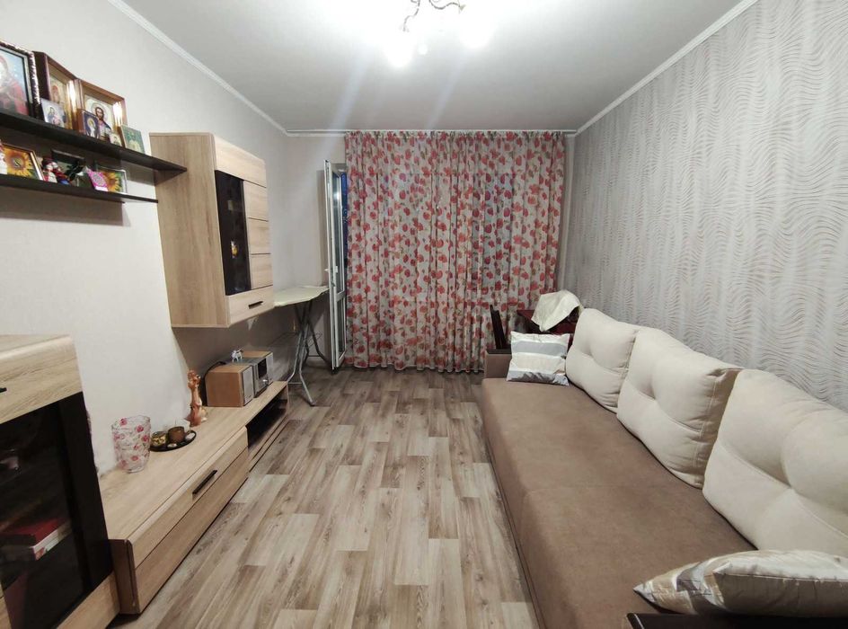 Продаж затишної двокімнатної квартири