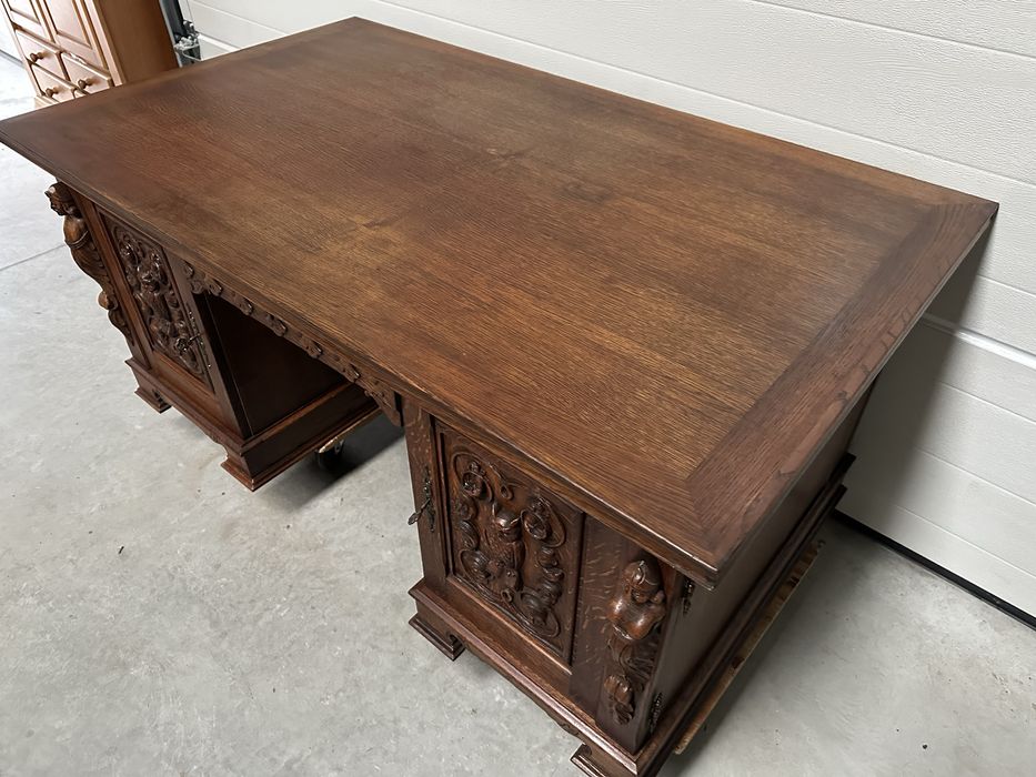 Piękny antyczny dębowy gabinet biblioteka/kredens biurko