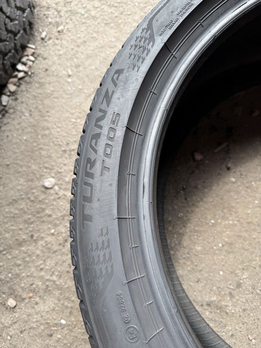 245/40 R19 Bridgestone Turanza T005 /2022рік/літо/4шт./
