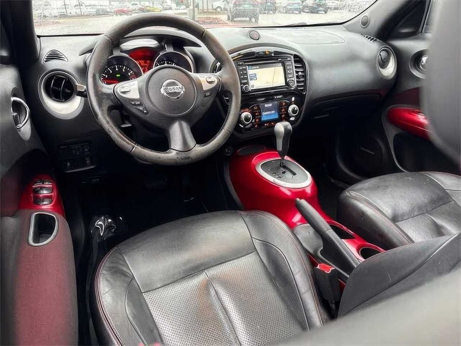 Nissan Juke SL      2015