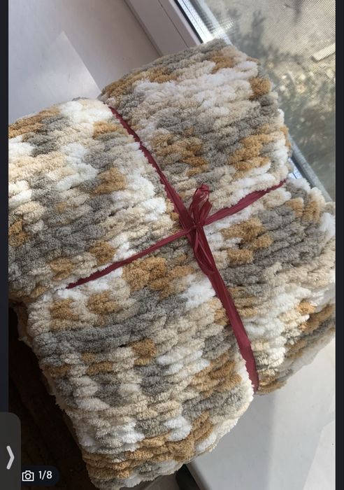 Вʼязані пледи,конверти на виписку,в коляску