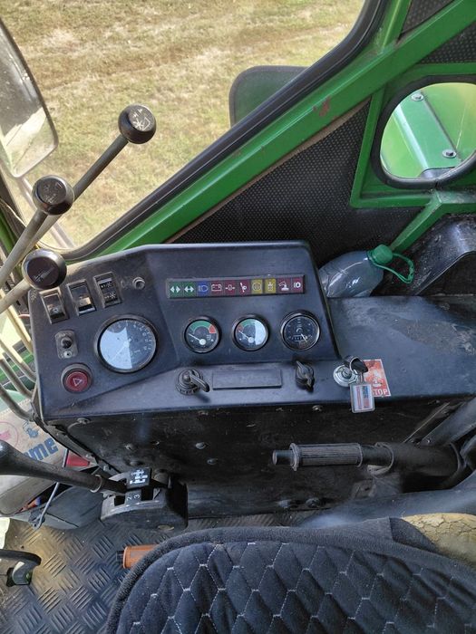 Комбайн John Deere 1055, Джон Дір 1055