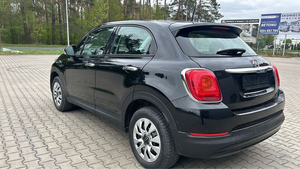 Fiat 500 X 1.6 benz 110 koni 2016 model