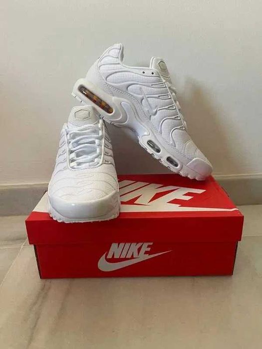 Buty sportowe Nike Air Max TN Plus White R.38