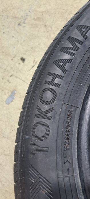 Pneus 185/65/15 yokhoama