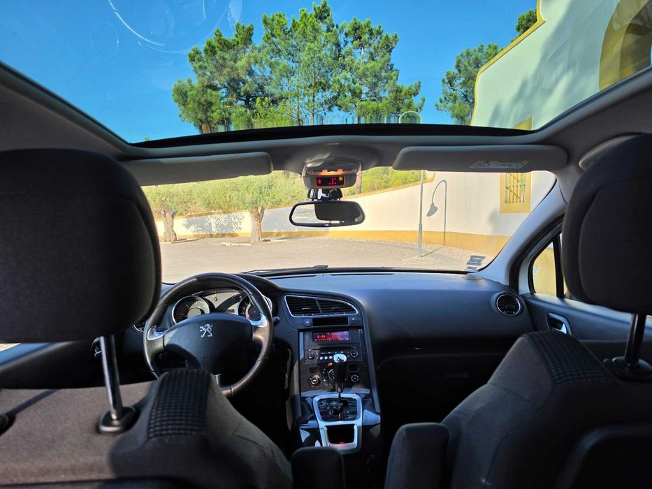 Peugeot 5008 Style 1.6HDI 120cv NACIONAL Automático 7 lugares