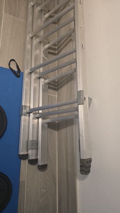 Escada de 9 metros