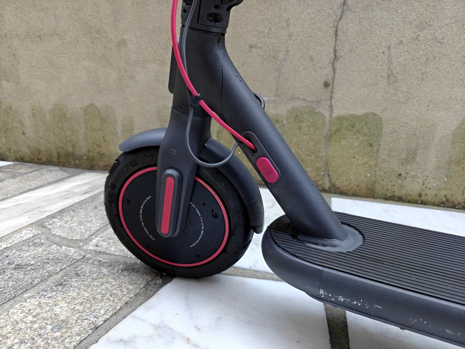 Vendo Trotinete Elétrica XIAOMI MI Electric 4 Pro (350 W - Autonomia: 55 Km - Preta)