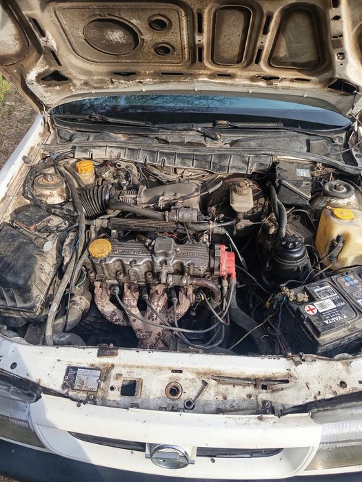OPEL VECTRA 1990 VIN W0L000087L5231171 фото оголошення 12 з 16