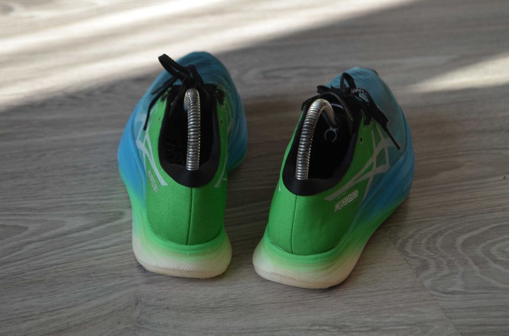 Мужские беговые кроссовки Asics Metaspeed Sky Оригинал проф 41р 26 см дорогие унисекс