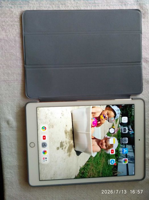Продам планшет Zaza  IPad  Air 2