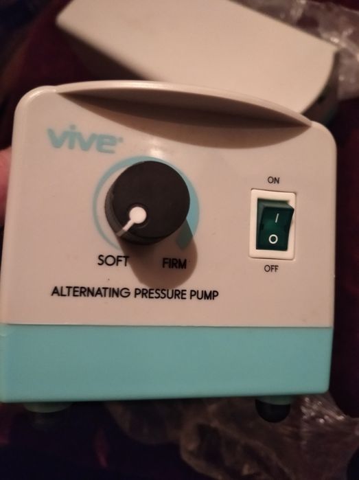 Насос Vive для противопролежневого матраса.