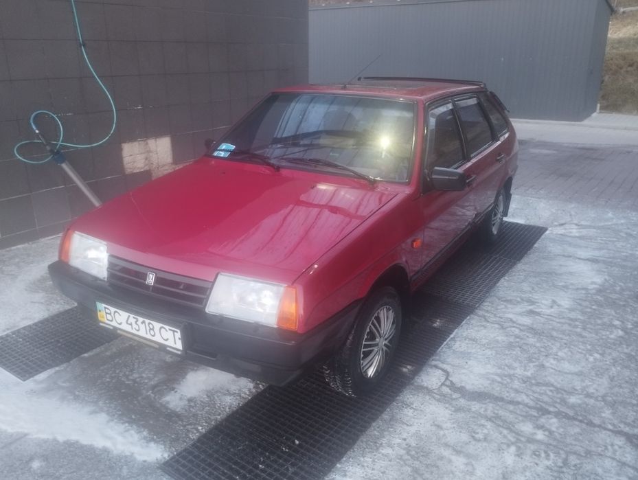 продається ваз 2109
