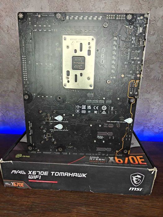 Материнська плата Msi Mag X670E Tomahawk Wifi (AM5) 7000-9000 AMD