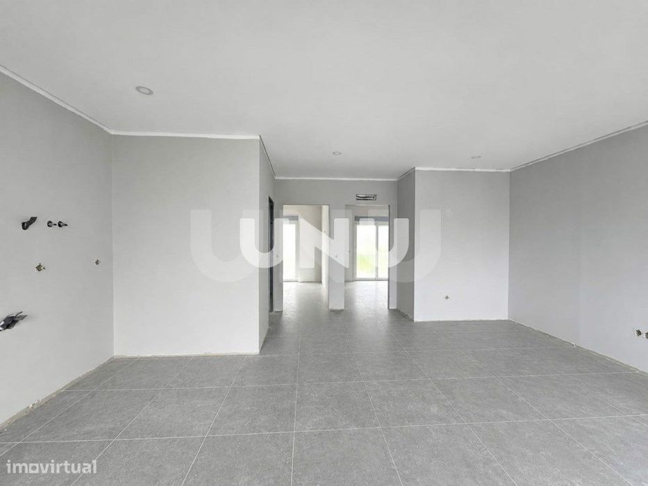 Apartamento T2+2 Implex - Excelente Localização