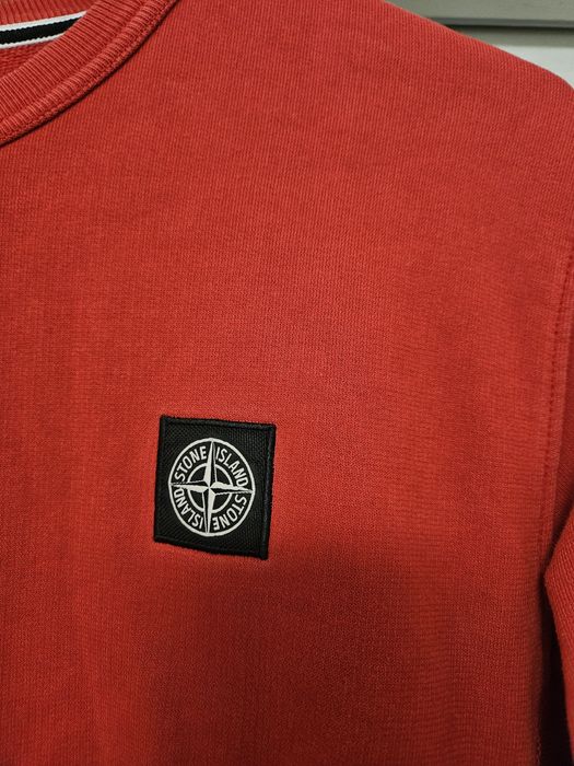 Червона толстовка без утеплення Stone Island L