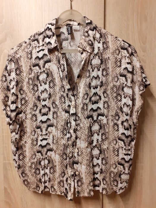 Letnia przewiewna bluzka