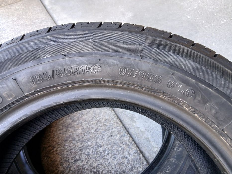 Pneus Novos 185/65R15 C Wanli