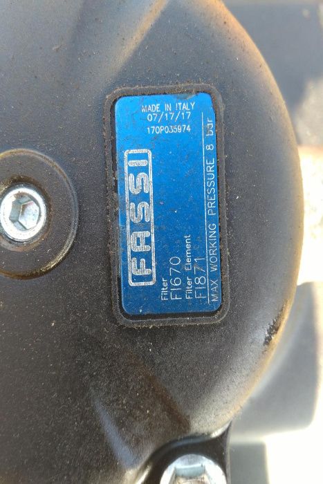 zbiornik oleju hydraulicznego fassi na olej hydrauilka hds żuraw hiab