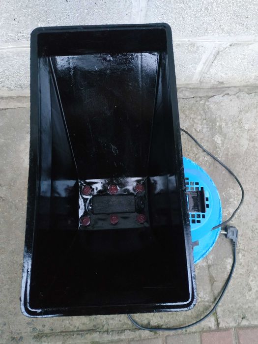 Зернодробилка,Млин,ДКУ,млинок,зернодробілка,зернодробарка