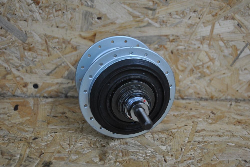 Piasta Shimano Nexus 8 Biegowa SG-C6001-8R 36H