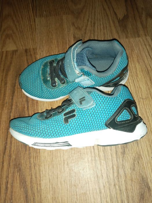 Кросівки   Кроси