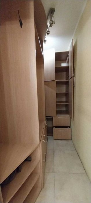 Продам квартиру на ул. Высоцкого — с ремонтом, мебелью и техникой.