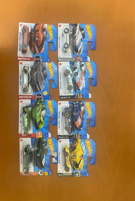Hot wheels 85 unidades