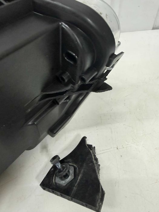Фара передня права VW Caddy IV 20+ Фара права Кадді 4 2022