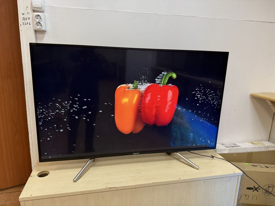 Sony KD-49XE8005 49” 4K HDR Android TV TRILUMINOS