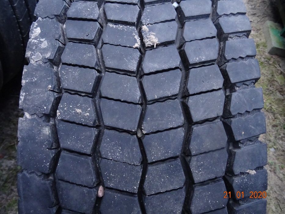 Opona 295/80R22.5 Continental HD Hybrid Contire (750 netto)